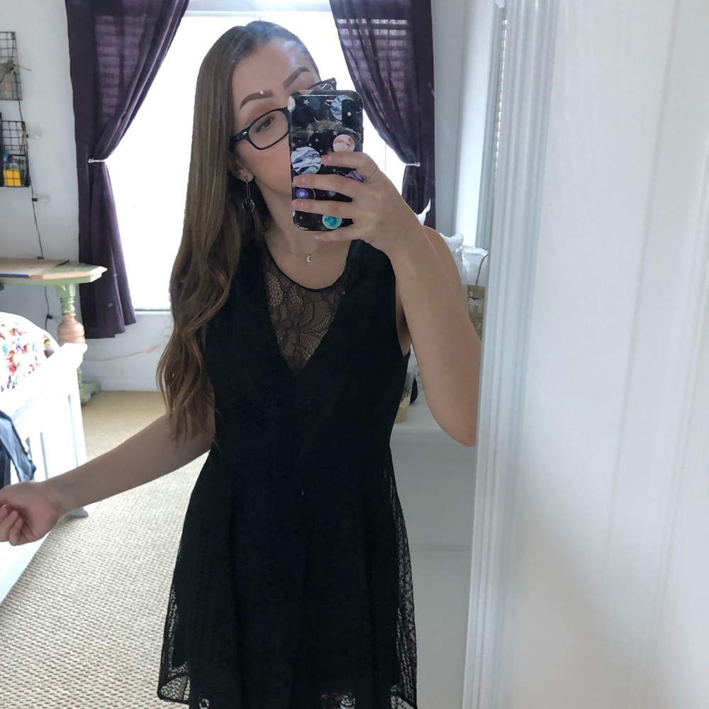NWT‼️ BCBG Generation Black Lace Dress
